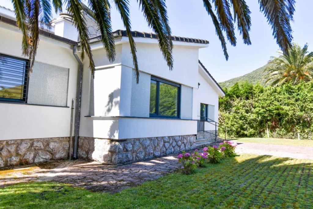 ¡Nuevo! Espectacular Casa En La Playa De Berria Villa Santoña Kültér fotó